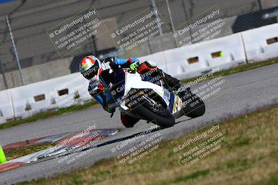media/Jan-21-2023-Fastrack Riders (Sat) [[fcf3f88a30]]/Level 4/Session 3 Turn 9/